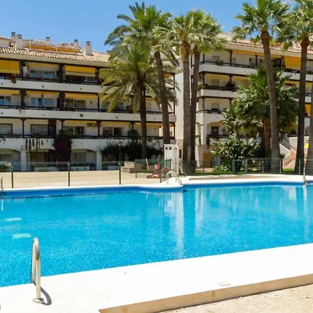 Apartment Iron House - Penthouse With Bathtub In Golden Mile & Roman Bridge Marbella