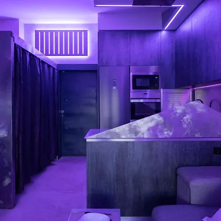 Appartement Iron House - Penthouse With Bathtub In Golden Mile & Roman Bridge
